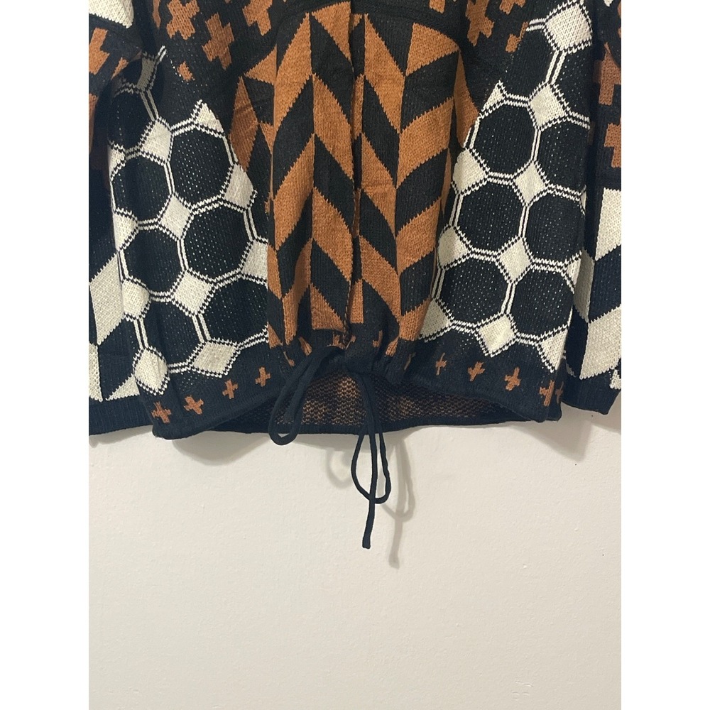 Geometric Aztec Casual Knit Cardigan Brown Black White Snap Front Size Small - Picture 4 of 9